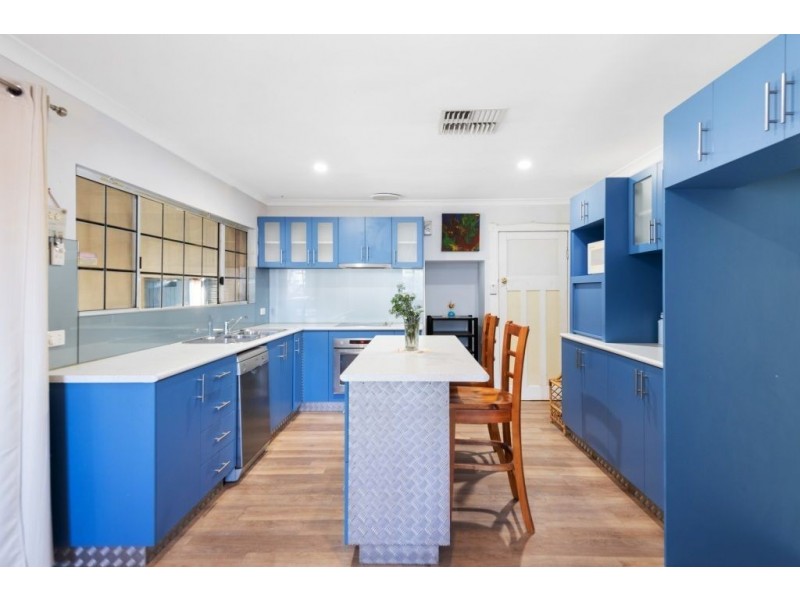 10 Plumer Street, Williamstown WA 6430