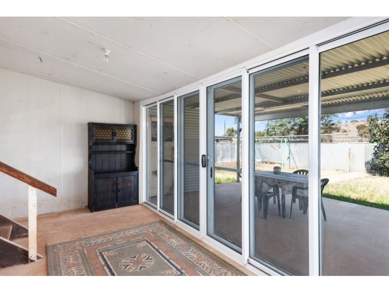 10 Plumer Street, Williamstown WA 6430