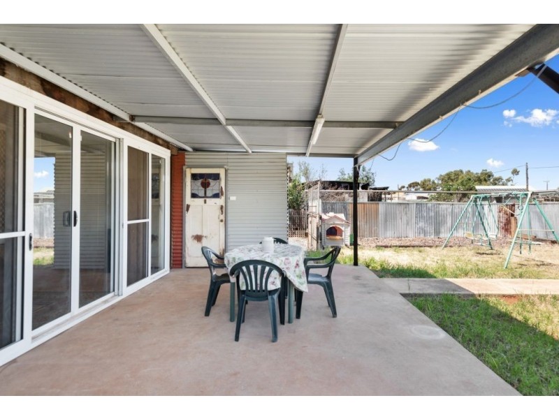 10 Plumer Street, Williamstown WA 6430