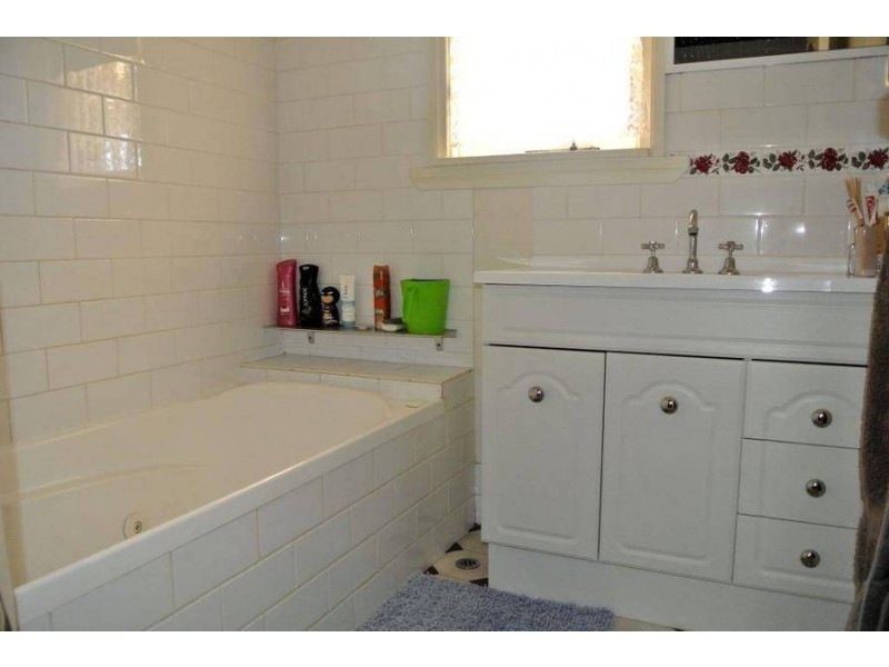 79B Clancy Street, Boulder WA 6432