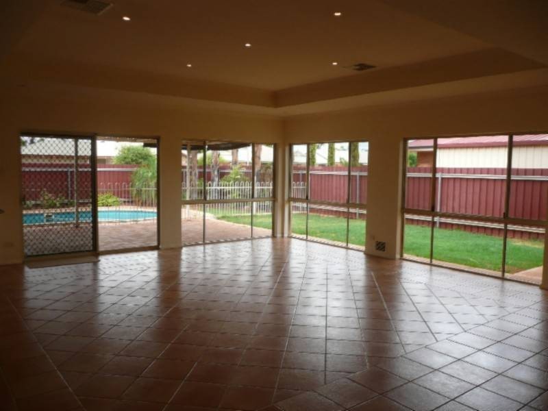 2 Gouge Street, Kalgoorlie WA 6430