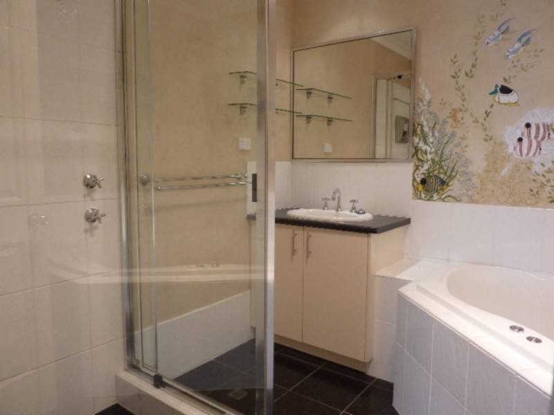 8/5 Bull Way, Kalgoorlie WA 6430