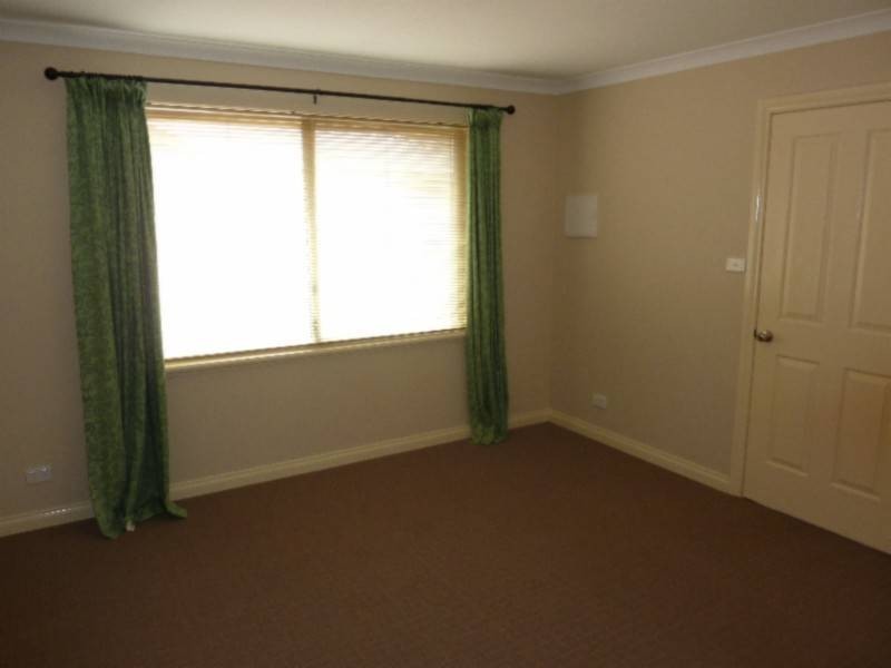 8/5 Bull Way, Kalgoorlie WA 6430