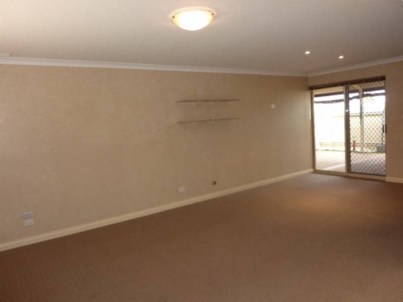 8/5 Bull Way, Kalgoorlie WA 6430