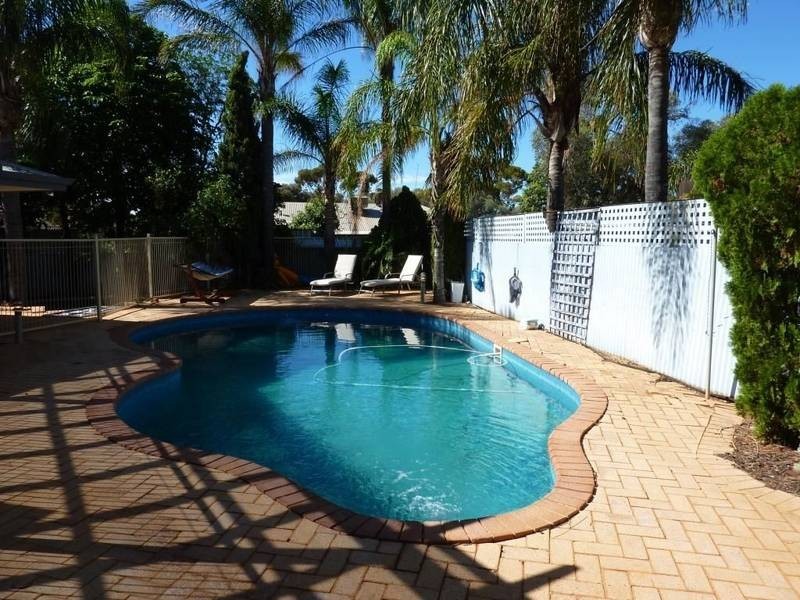 4 Hartrey Lane, Hannans, Kalgoorlie WA 6430