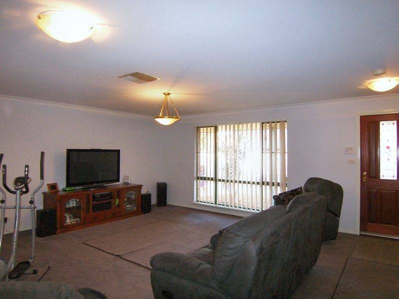 4 Mosconi Circle, Kalgoorlie WA 6430