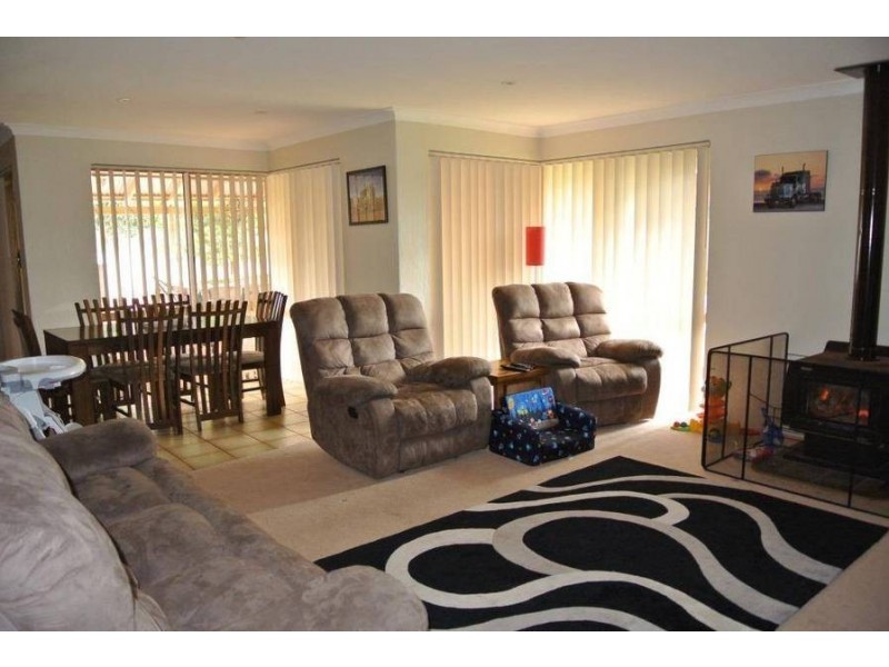 8 Finnerty Lane, Hannans WA 6430