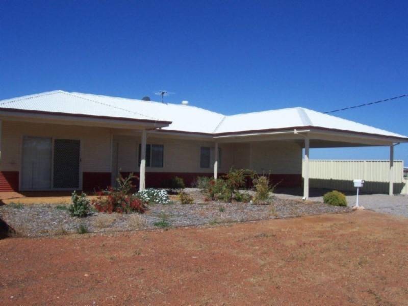 93 MacDonald Street, Coolgardie WA 6429