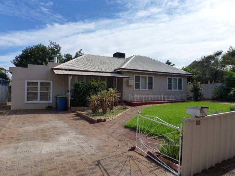 68 Killarney Street  Hannans, Lamington WA 6430