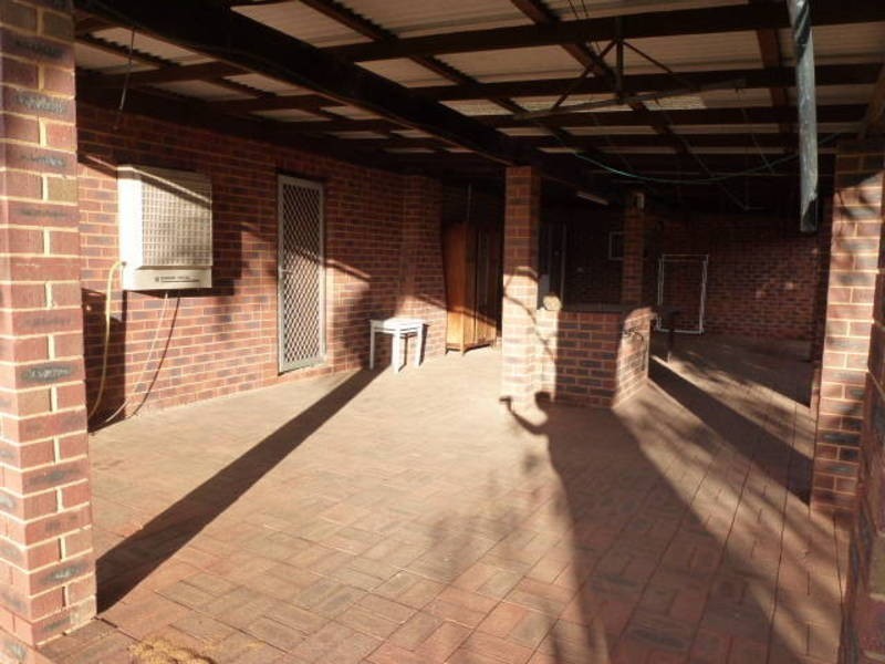 88 Killarney Street, Hannans WA 6430