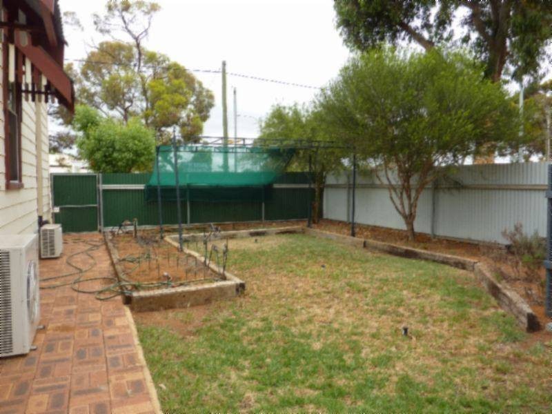 68 Addis Street, Lamington WA 6430