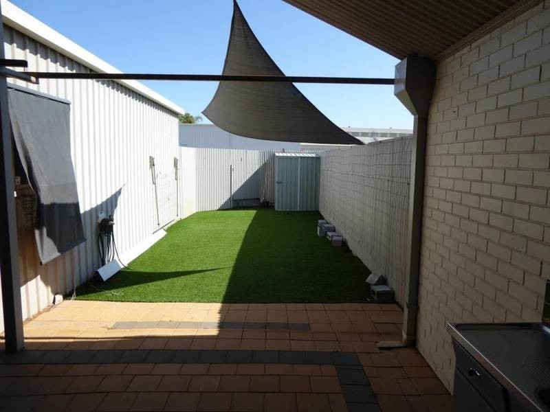 22 Roberts  St, Kalgoorlie WA 6430