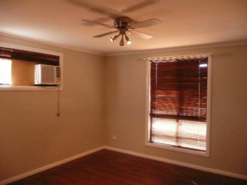 55 Hunt St, Coolgardie WA 6429