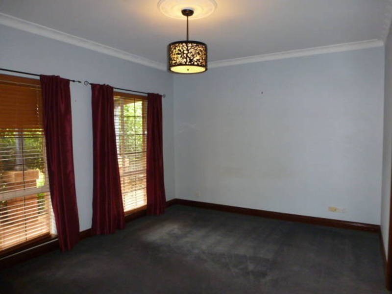 28 Paddington Drive, Kalgoorlie WA 6430