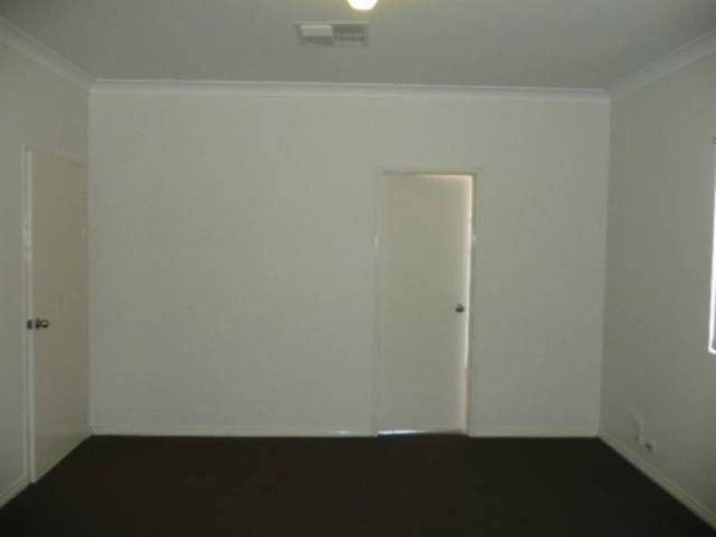 93 MacDonald St, Coolgardie WA 6429