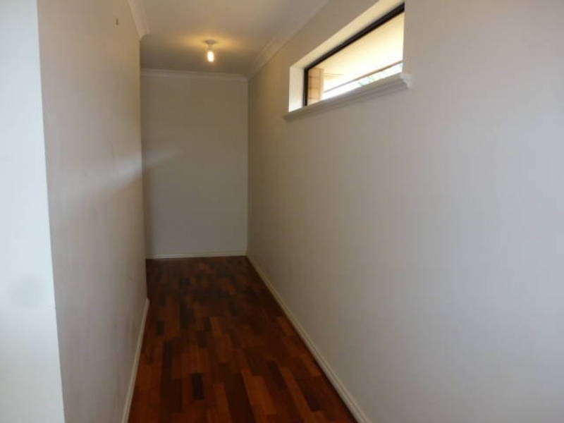 37B Crowley Gardens, Somerville, Kalgoorlie WA 6430