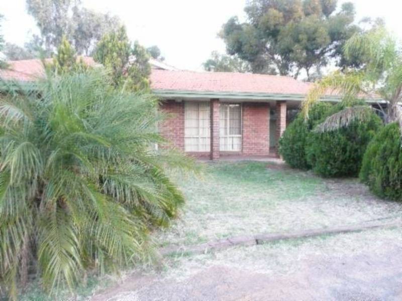 27 Brackleman Drive, Boulder WA 6432