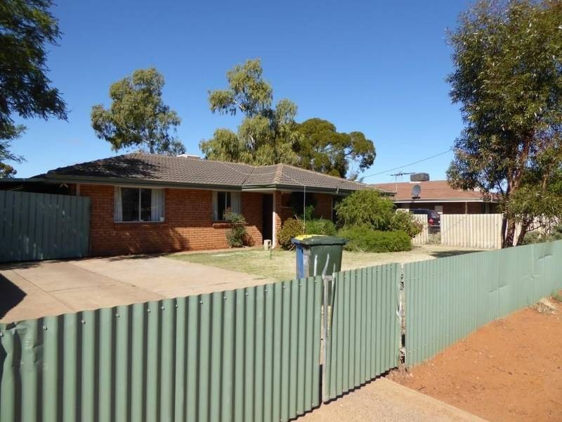 14 Boomerang Cres, Kalgoorlie WA 6430