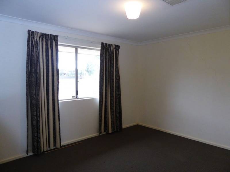 14 Boomerang Cres, Kalgoorlie WA 6430