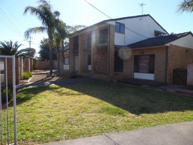 18 Cotter Street, Hannans WA 6430