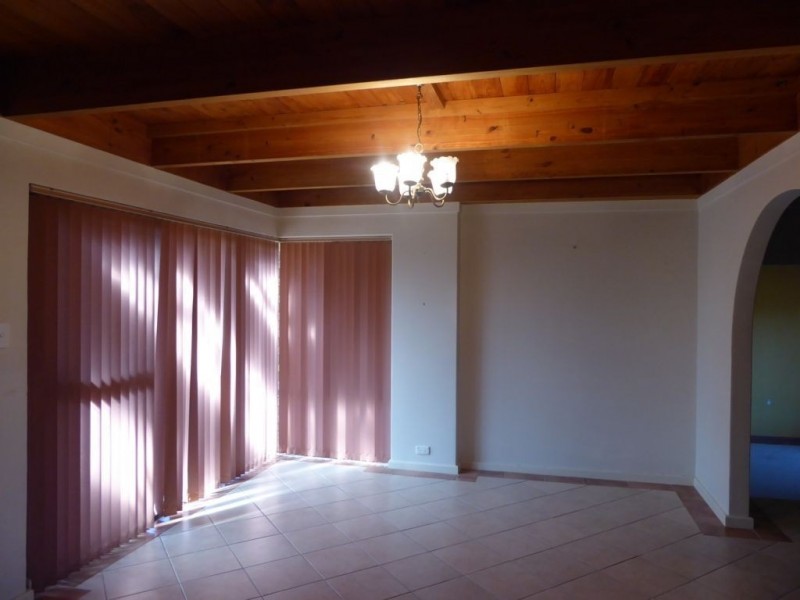 18 Cotter Street, Hannans WA 6430