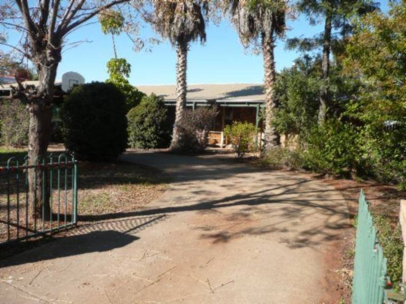 7 Parry Way, Kalgoorlie WA 6430