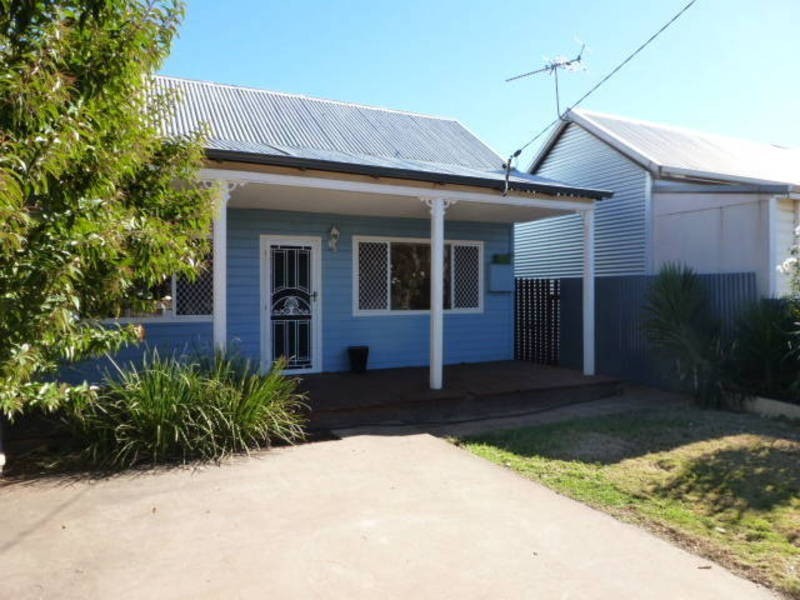 16 Piccadilly St, Kalgoorlie WA 6430