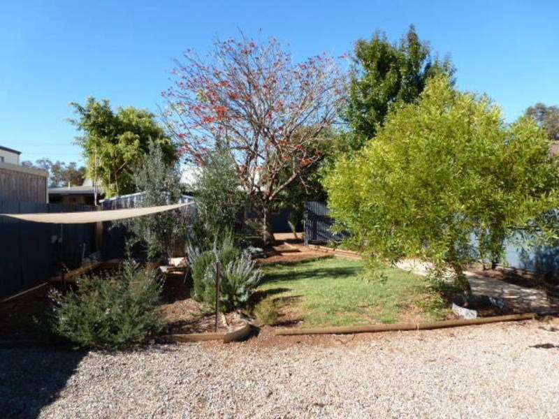 16 Piccadilly St, Kalgoorlie WA 6430