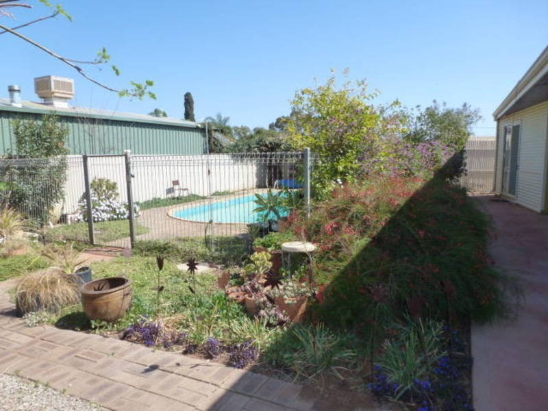 14 Harvey St, Kalgoorlie WA 6430