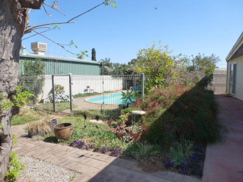 14 Harvey St, Kalgoorlie WA 6430