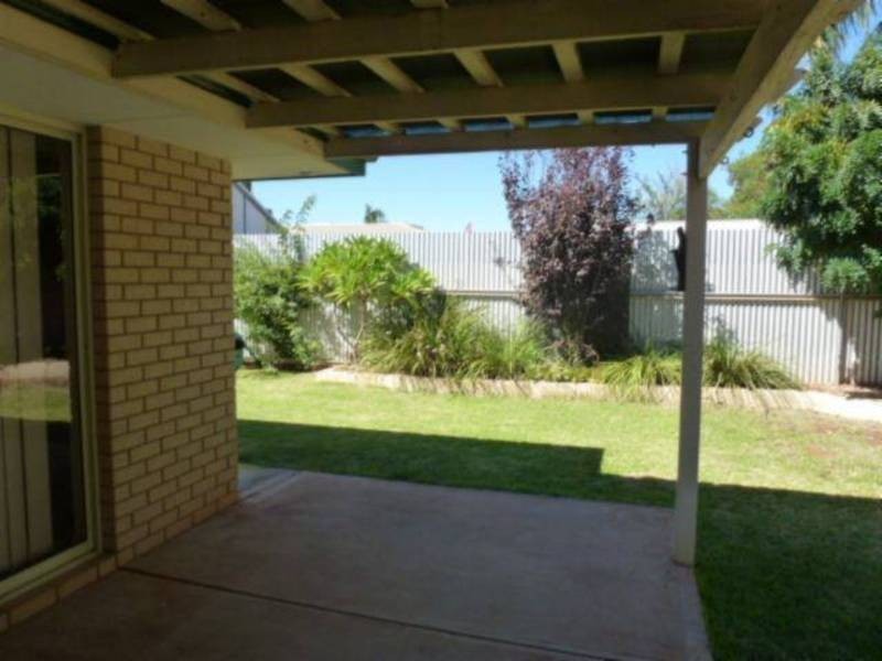 6 Osmetti Drive, Somerville WA 6430