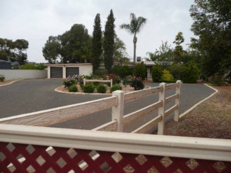 42 Speculation Dr, Kalgoorlie WA 6430