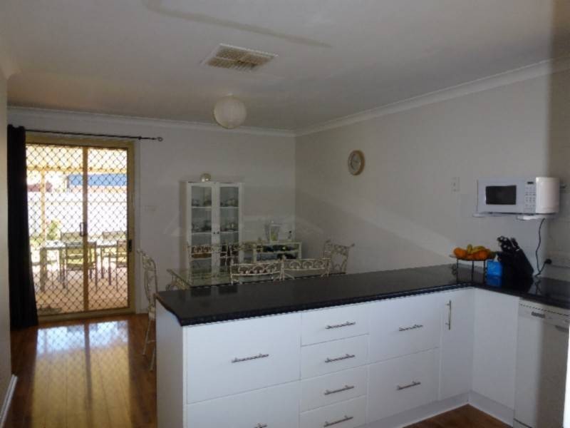 2/53B  Hopkins St, Boulder WA 6432