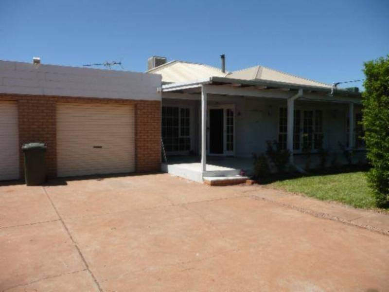 53 Ardagh Ave, Kalgoorlie WA 6430
