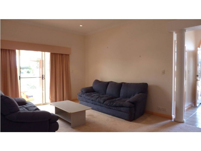 6 Riverina Way, Hannans WA 6430