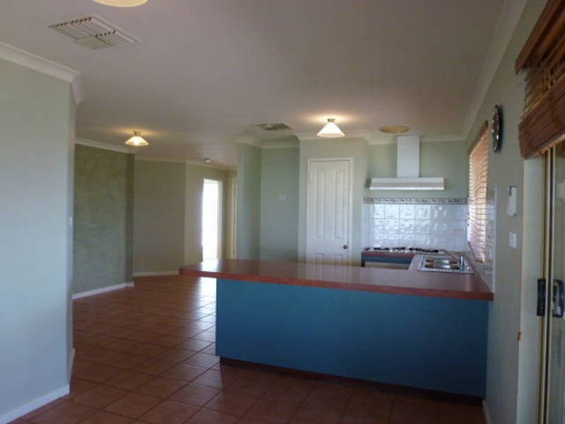 176 Davis St, Boulder WA 6432