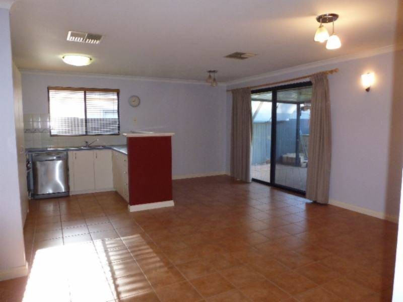 55 Lane St, Kalgoorlie WA 6430