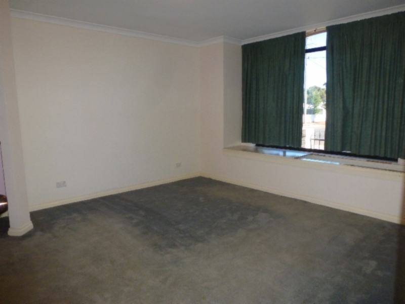 55 Lane St, Kalgoorlie WA 6430