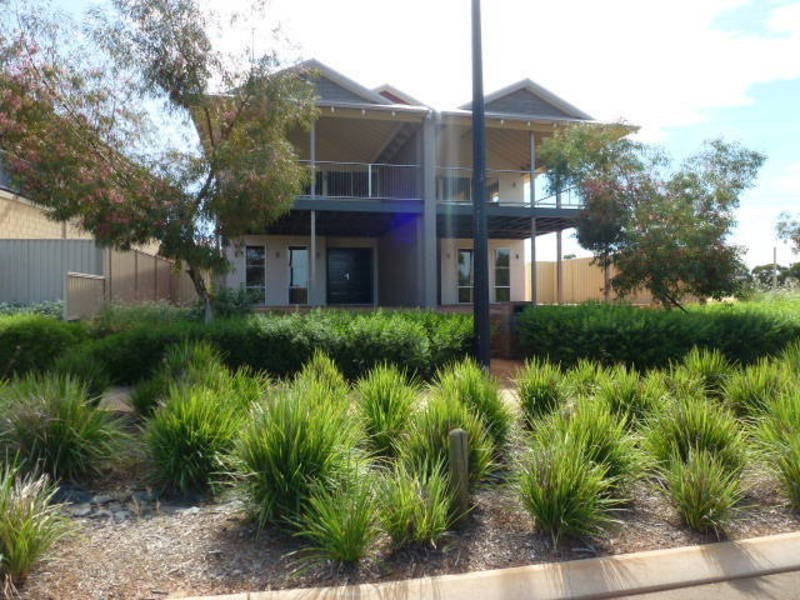 72 Aslett Dr, Karlkurla WA 6430