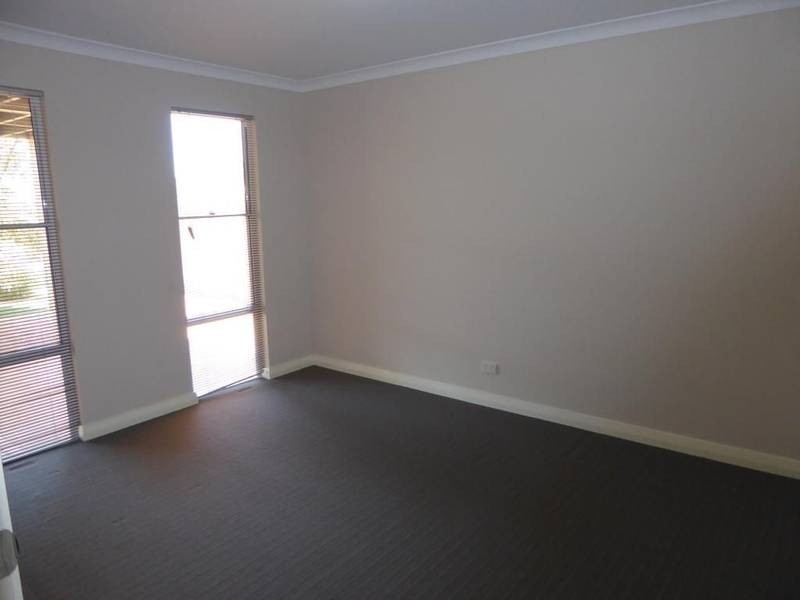 74b Aslett Dr  Karlkurla, Kalgoorlie WA 6430