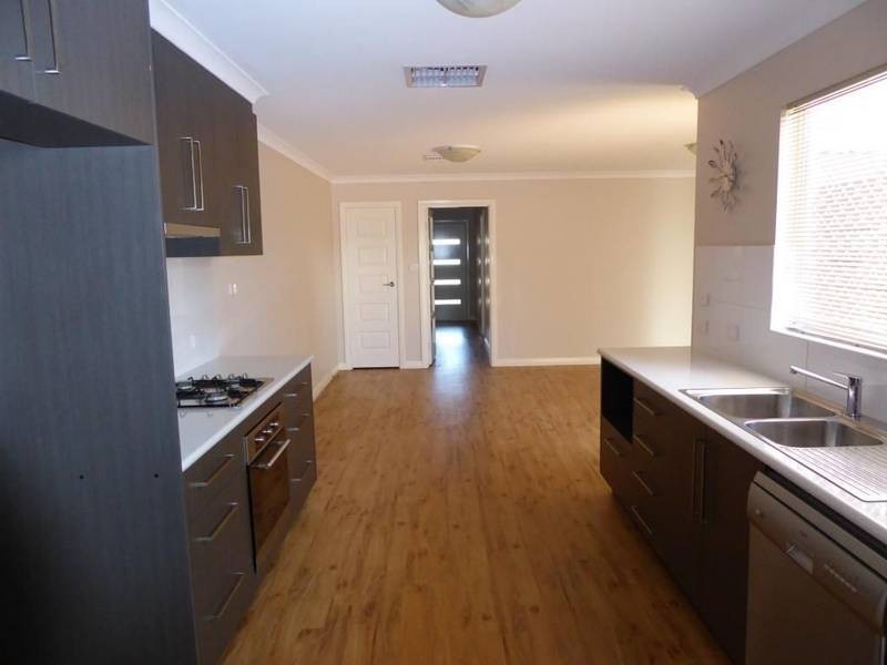 74b Aslett Dr  Karlkurla, Kalgoorlie WA 6430