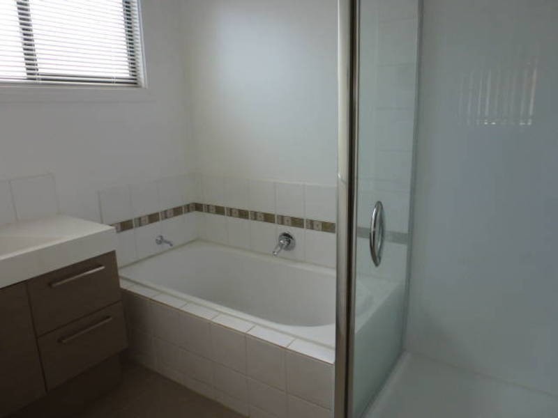 22 York St, Boulder WA 6432