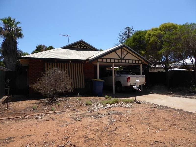 18B  Carrington St, Kalgoorlie WA 6430