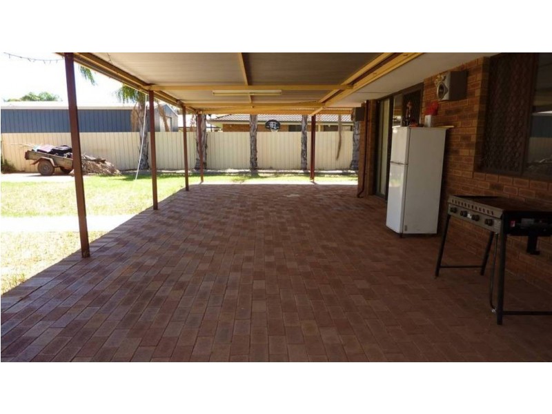 9 Littlewood Place, Lamington WA 6430