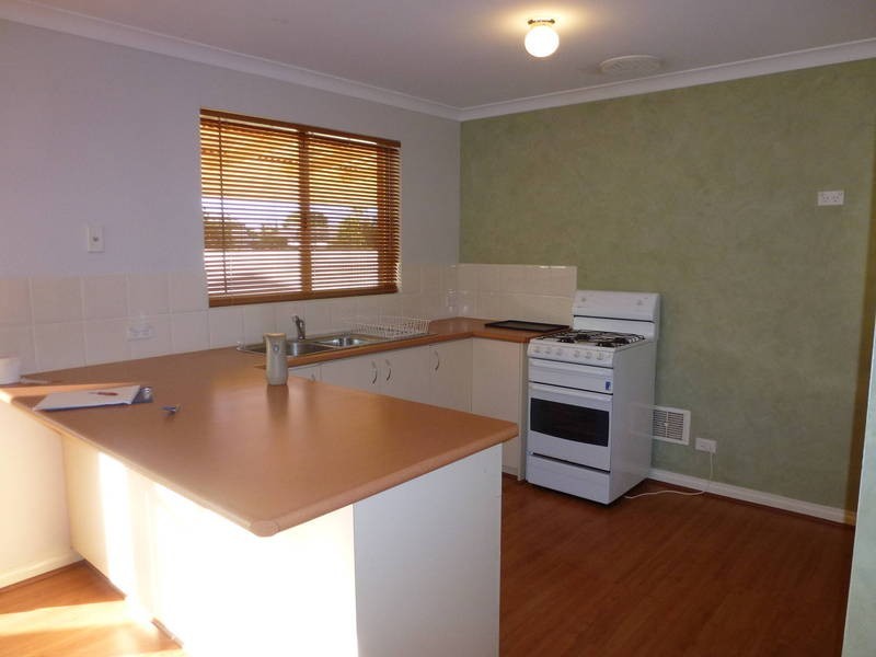 8 Sobota St, Somerville WA 6430