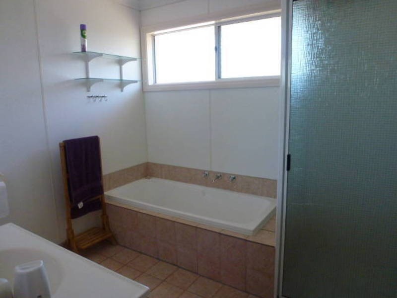 25B  Dart St, Boulder WA 6432