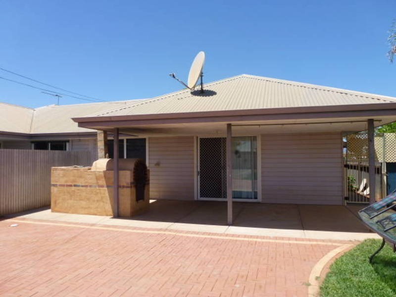 25B  Dart St, Boulder WA 6432