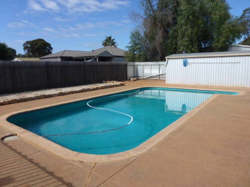 7 Maxwell St, Kalgoorlie WA 6430