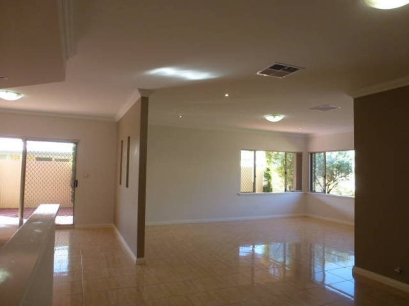 20 Tumbarri Way, Hannans WA 6430