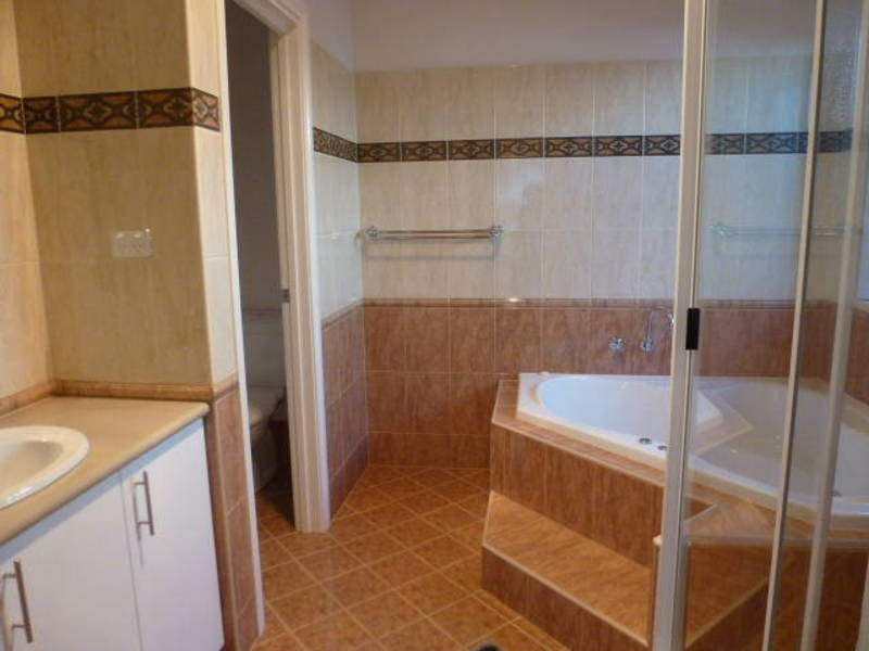 20 Tumbarri Way, Hannans WA 6430